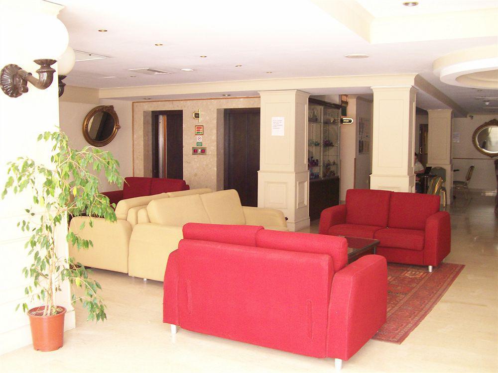 The Crown Hotel Buġibba Exterior foto